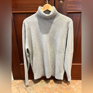 Peter Millar Alpine Turtleneck size large